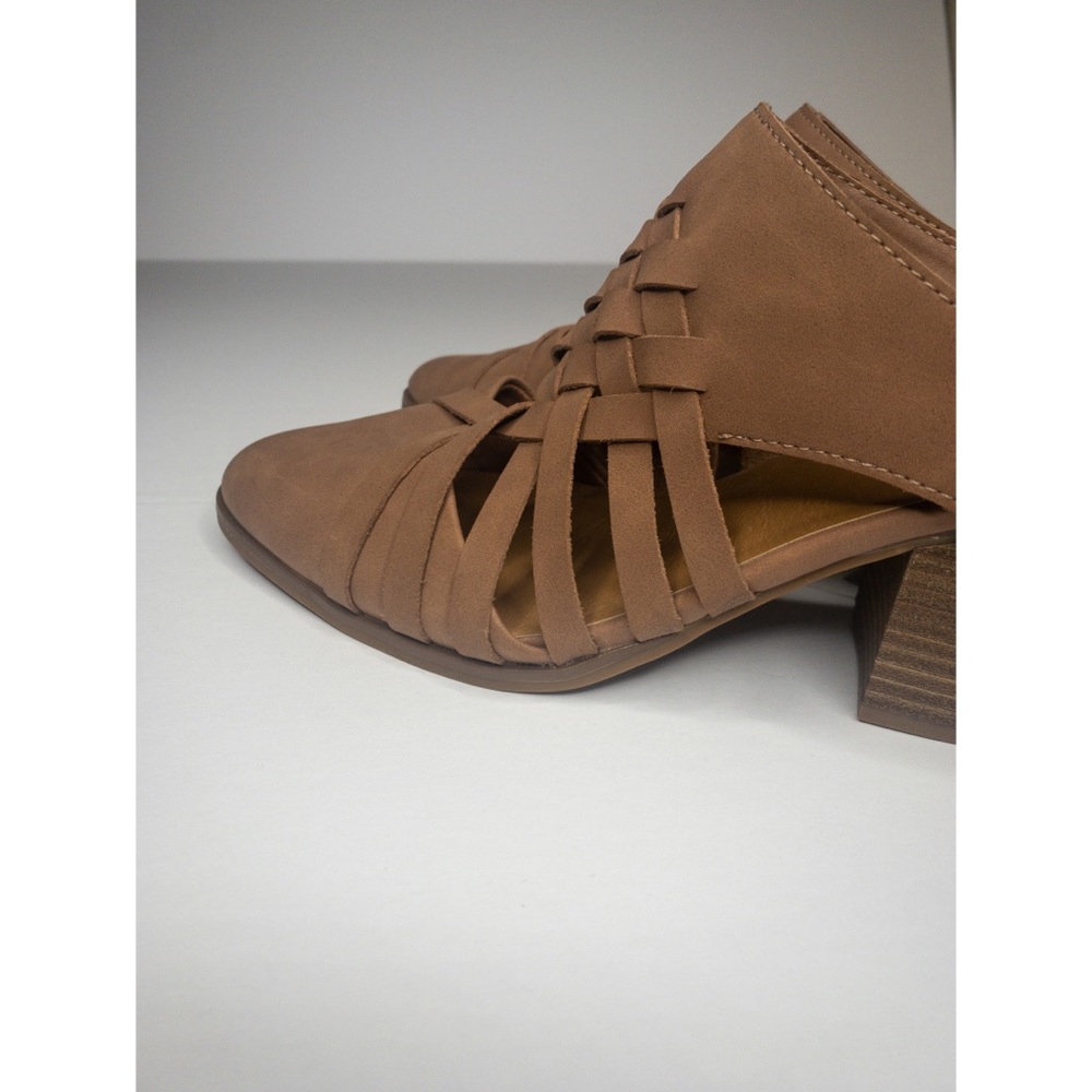 NWOB Universal Thread Huarache Heeled Mule - Picture 6 of 8